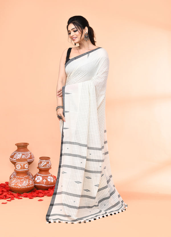Piyari Fashion Women`s Off White Mul Cotton Handloom Jamdani Saree With Blouse