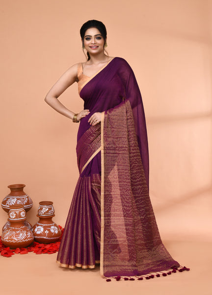 Piyari Fashion Women`s Magenta Cotton Handloom Saree With Gold Zari Stripes
