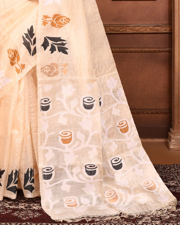 Piyari Fashion Off White Tussar Silk Jamdani Saree With Blouse Piece