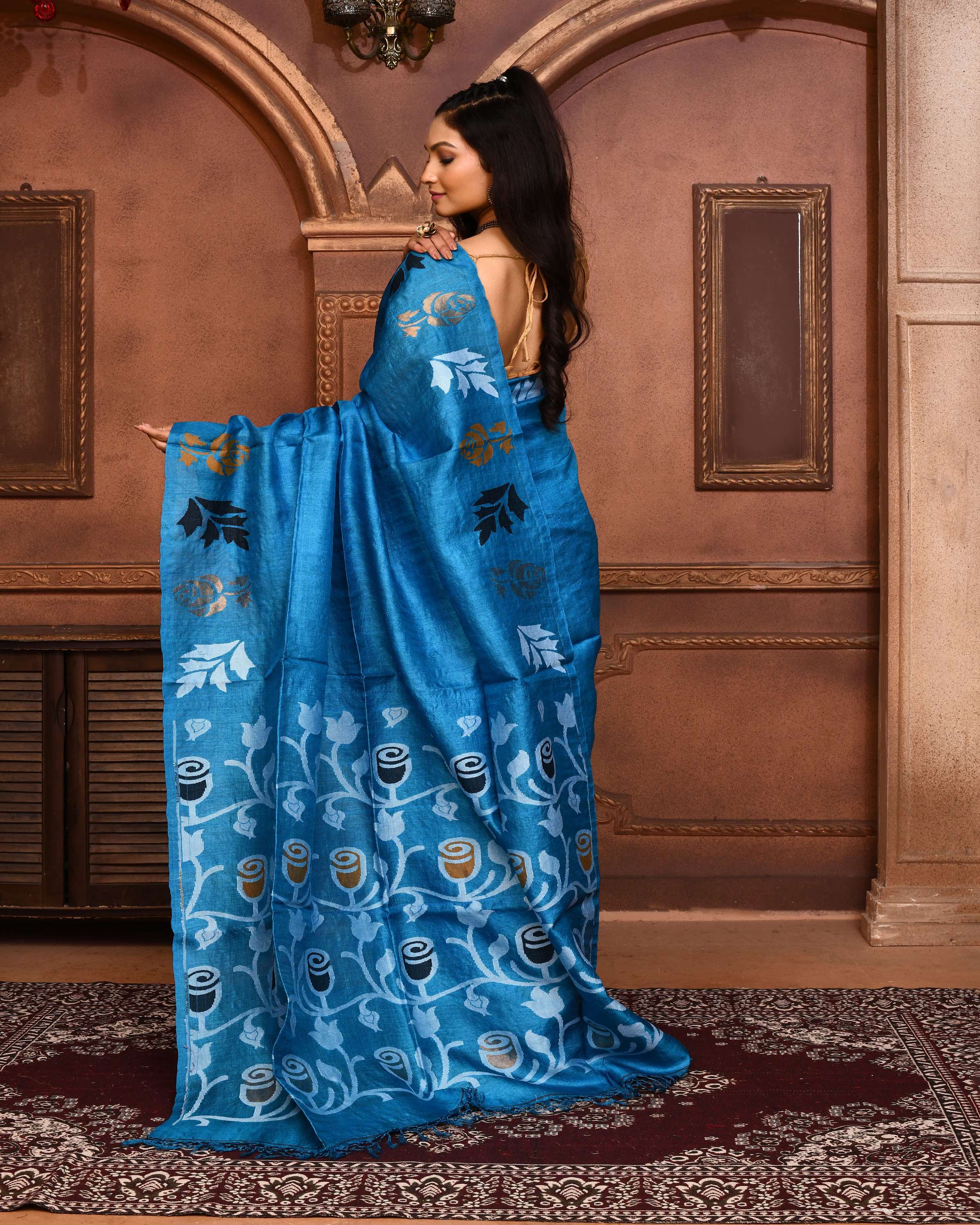 Piyari Fashion Turquoise Blue Tussar Silk Jamdani Saree With Blouse Piece