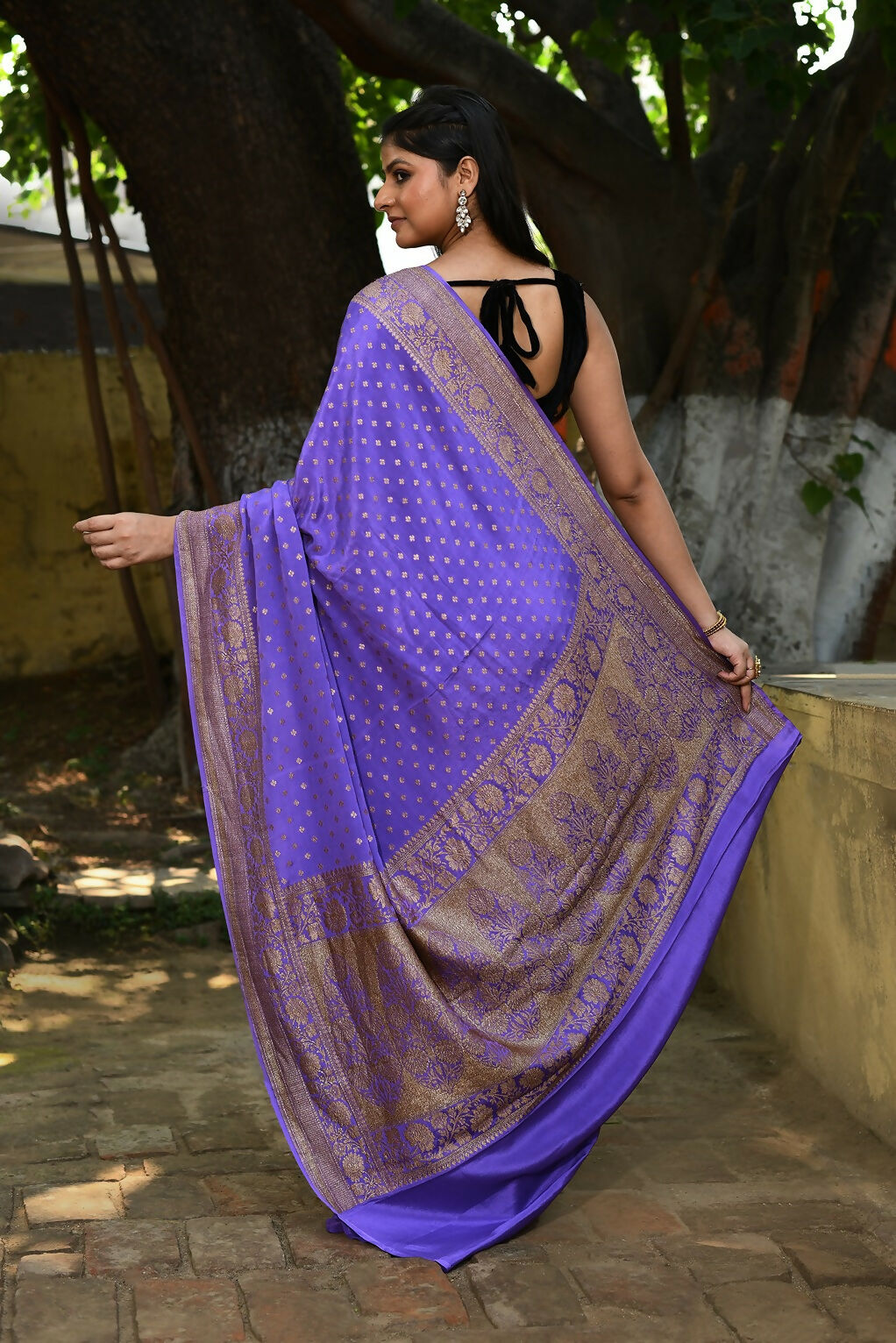 Joban Fashion Lavender Crepe Chiffon Pure Handloom Banarasi Silk Saree