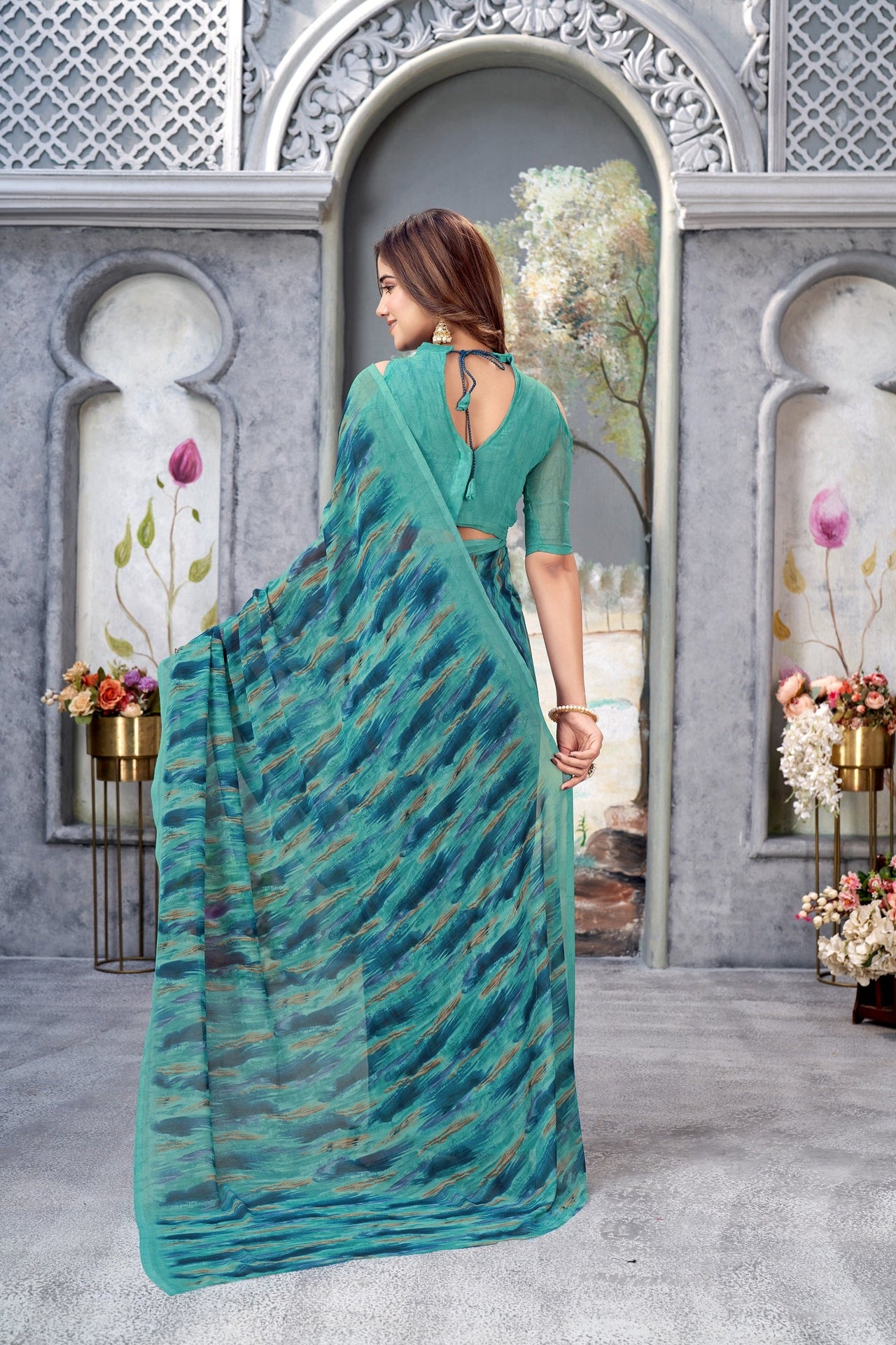 NOZ2TOZ Women Casual Wear Printed Weight Less Saree with Unstitched Blouse - Sky Blue