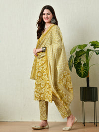 Thumbnail for Mustard Cotton Printed Kurta Pant With Dupatta Set - Rasiya