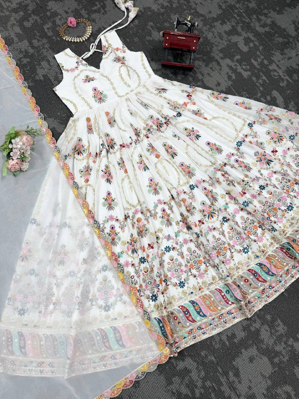 Prazu Fashion Off White Georgette Thread Sequin Anarkali Suit