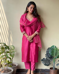 Thumbnail for Malishka Women's Viscose Embroidery Kurta Pant Set With Dupatta - Pink
