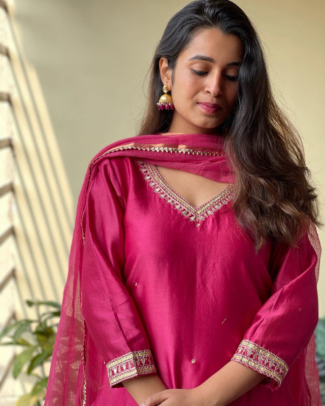 Malishka Women's Viscose Embroidery Kurta Pant Set With Dupatta - Pink