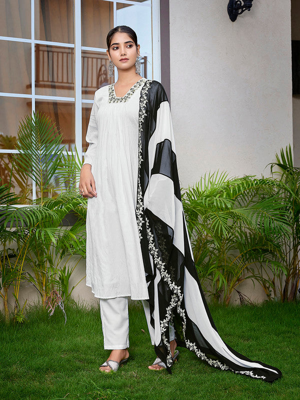 Malishka Women's Viscose Solid Flared Kurta Pant With Dupatta - White