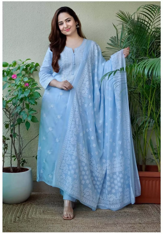 Malishka Women's Viscose Floral Embroidered Straight Kurta Pant With Dupatta