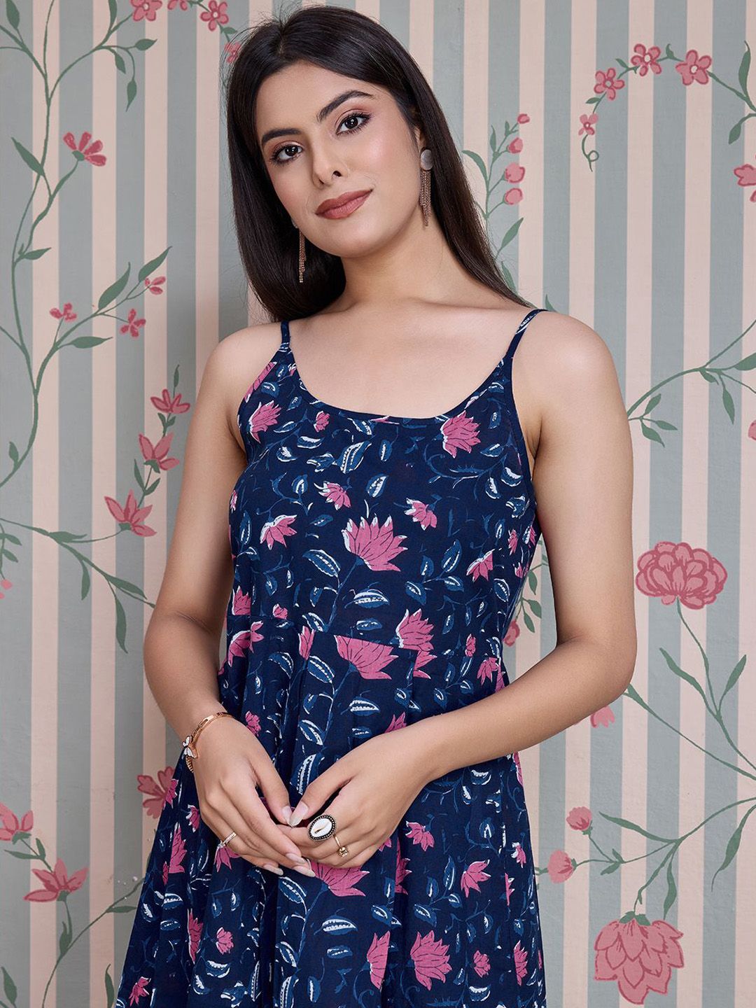 Ode by House of Pataudi Floral Printed Shoulder Straps Anarkali Pure Cotton Kurta - Distacart