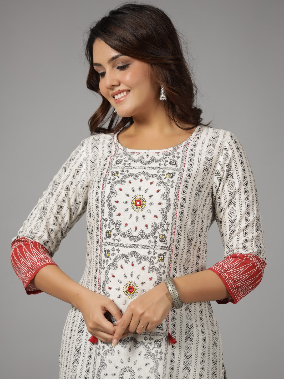 Juniper Women's White Ethnic Motif Printed Rayon Slub Kurta With Beads & Sequins - Distacart