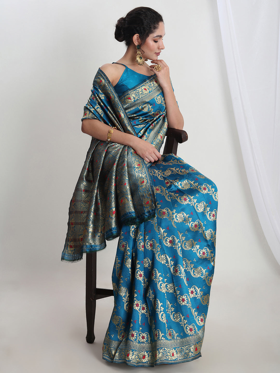Janasya Teal Blue Silk Blend Floral Jacquard Saree