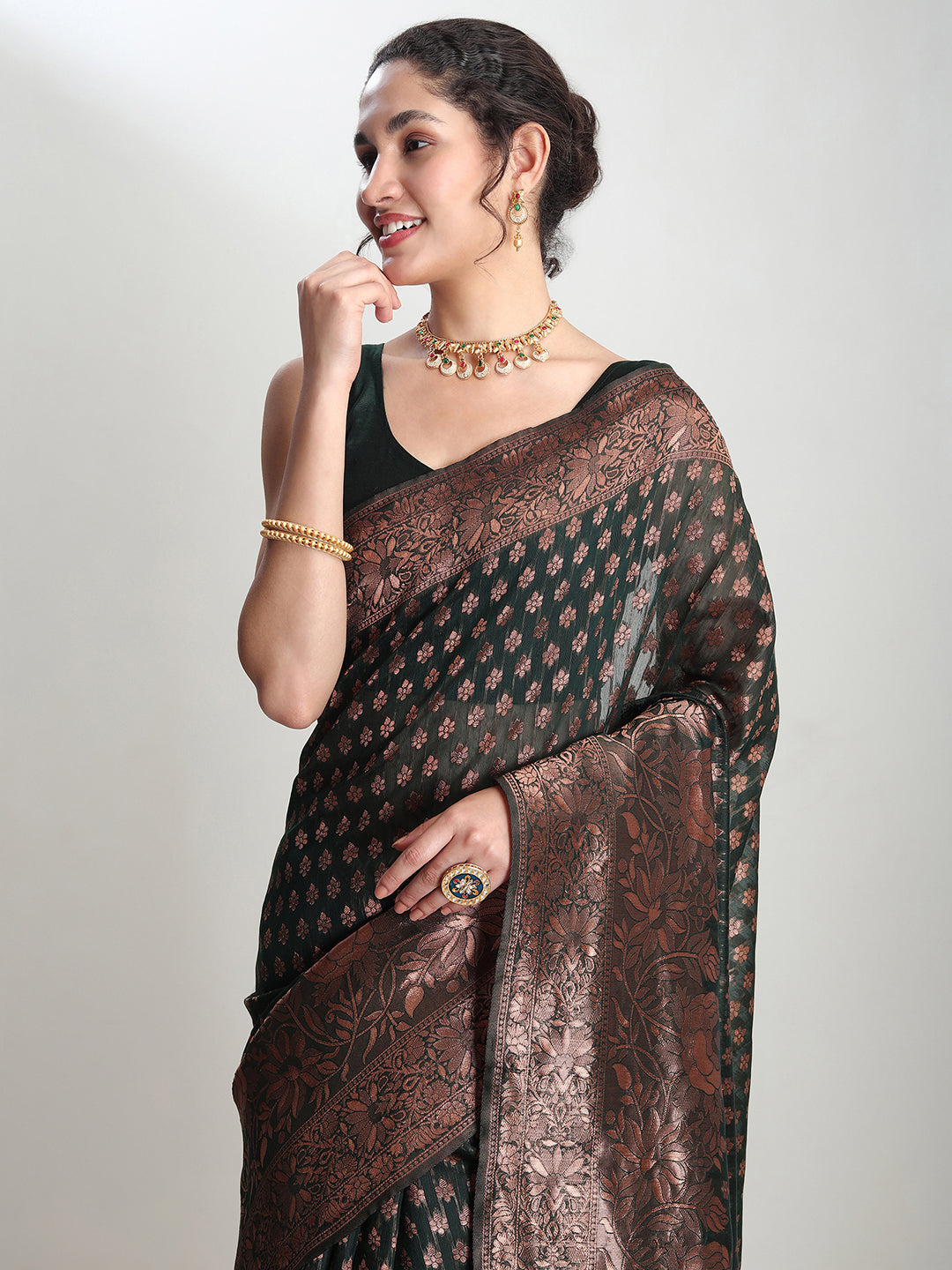 Janasya Dark Green Silk Blend Floral Jacquard Saree
