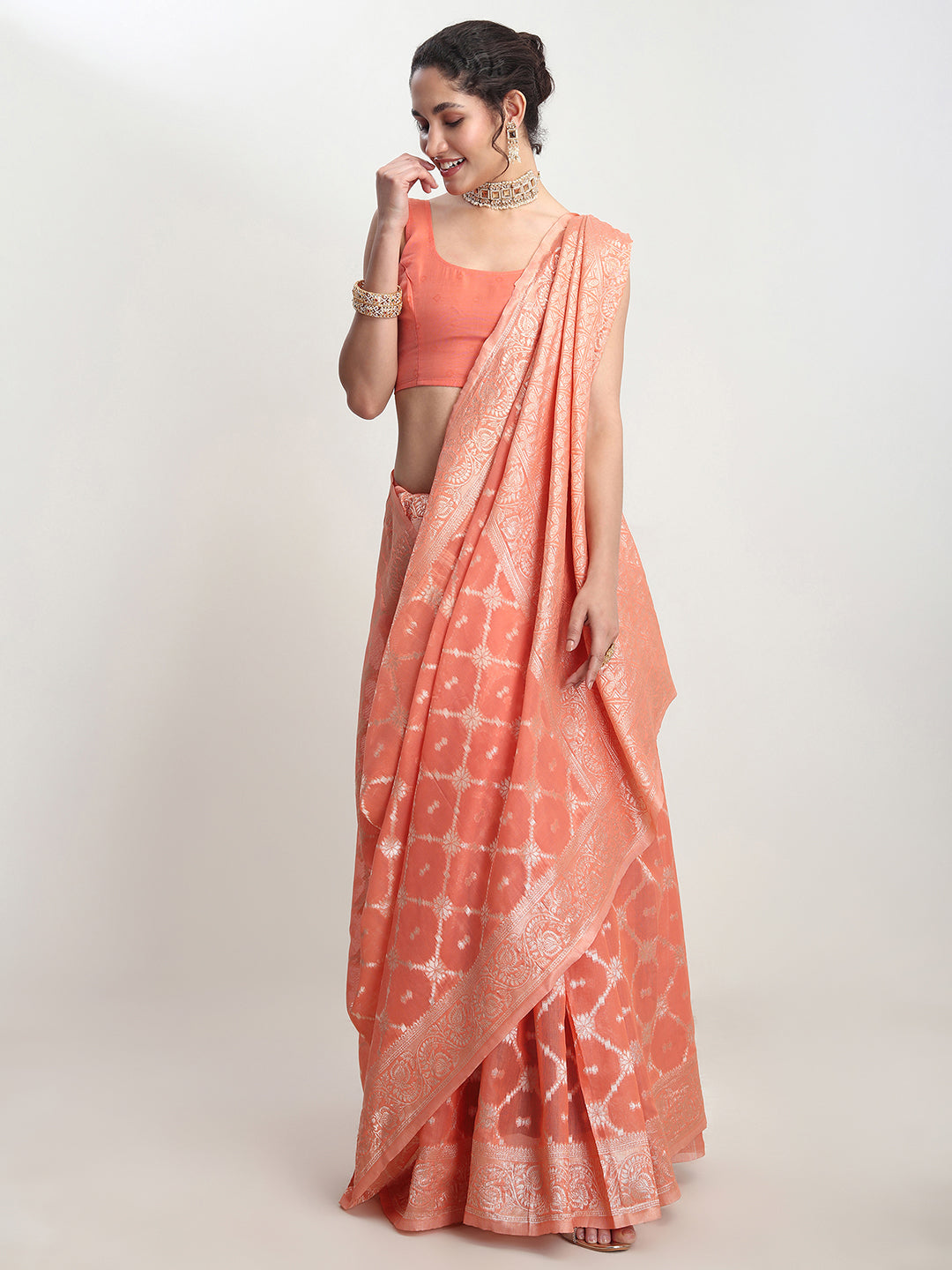Janasya Peach Silk Blend Geometric Jacquard Saree