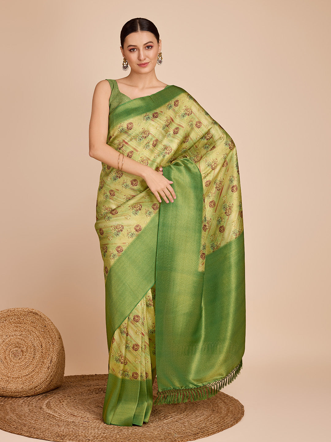 NOZ2TOZ Women Party Wear Semi Kanjivaram Silk Ready to Wear Saree with Unstitched Blouse(Size Up to 42) - Green