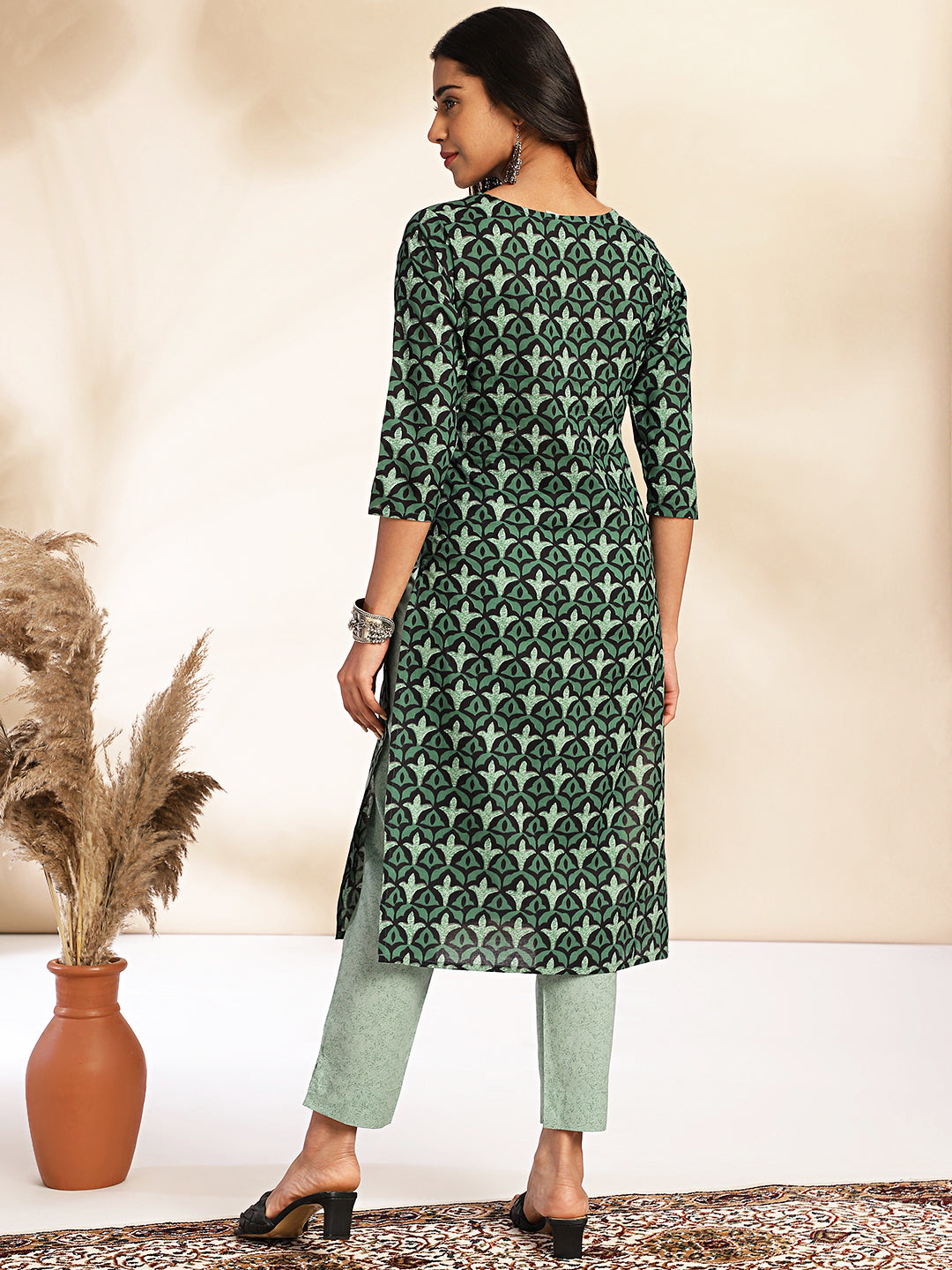 Janasya Green Cotton Printed Sets