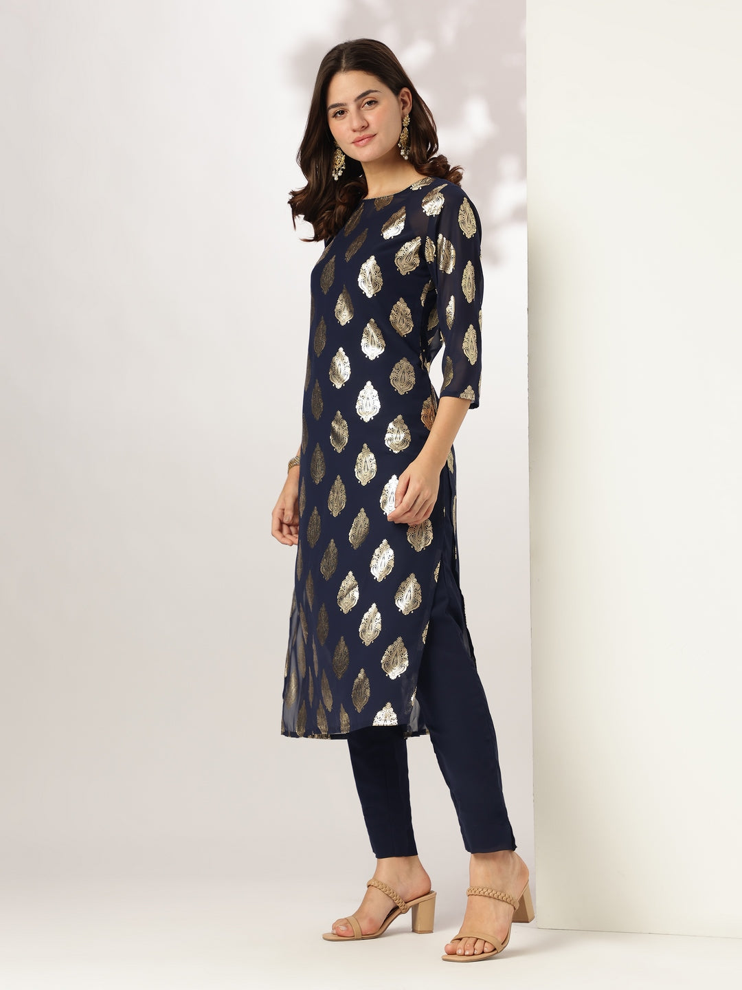 Janasya Dark Georgette Foil Print Straight Kurta Set