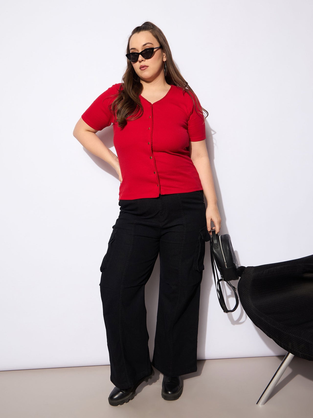 Lyush Women Black Denim Front Seam Side Pockets Straight Jeans