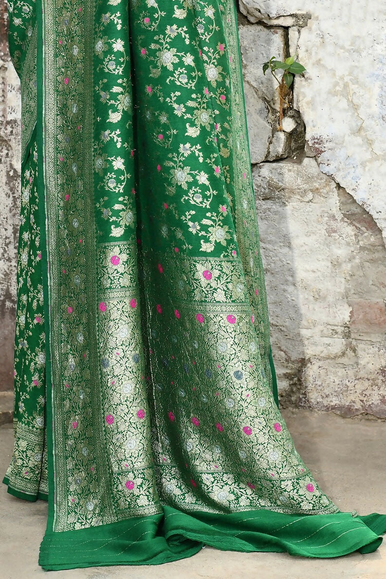 Joban Fashion Green Pure Crepe Pure Handloom Banarasi Silk Saree