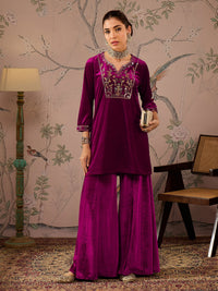 Thumbnail for Lyush Women Fuchsia Velvet Embroidered Short Kurta With Palazzo Pants