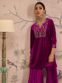 Thumbnail for Lyush Women Fuchsia Velvet Embroidered Short Kurta With Palazzo Pants
