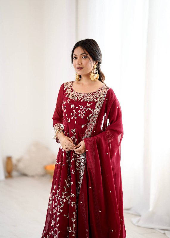 Prazu Fashion Maroon Georgette Embroidered Designer Anarkali Gown