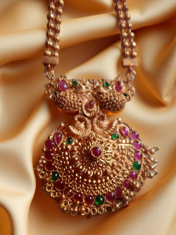 Jewel City Antique Gold-Plated Temple Necklace Set – Peacock & Kemp Stone Design