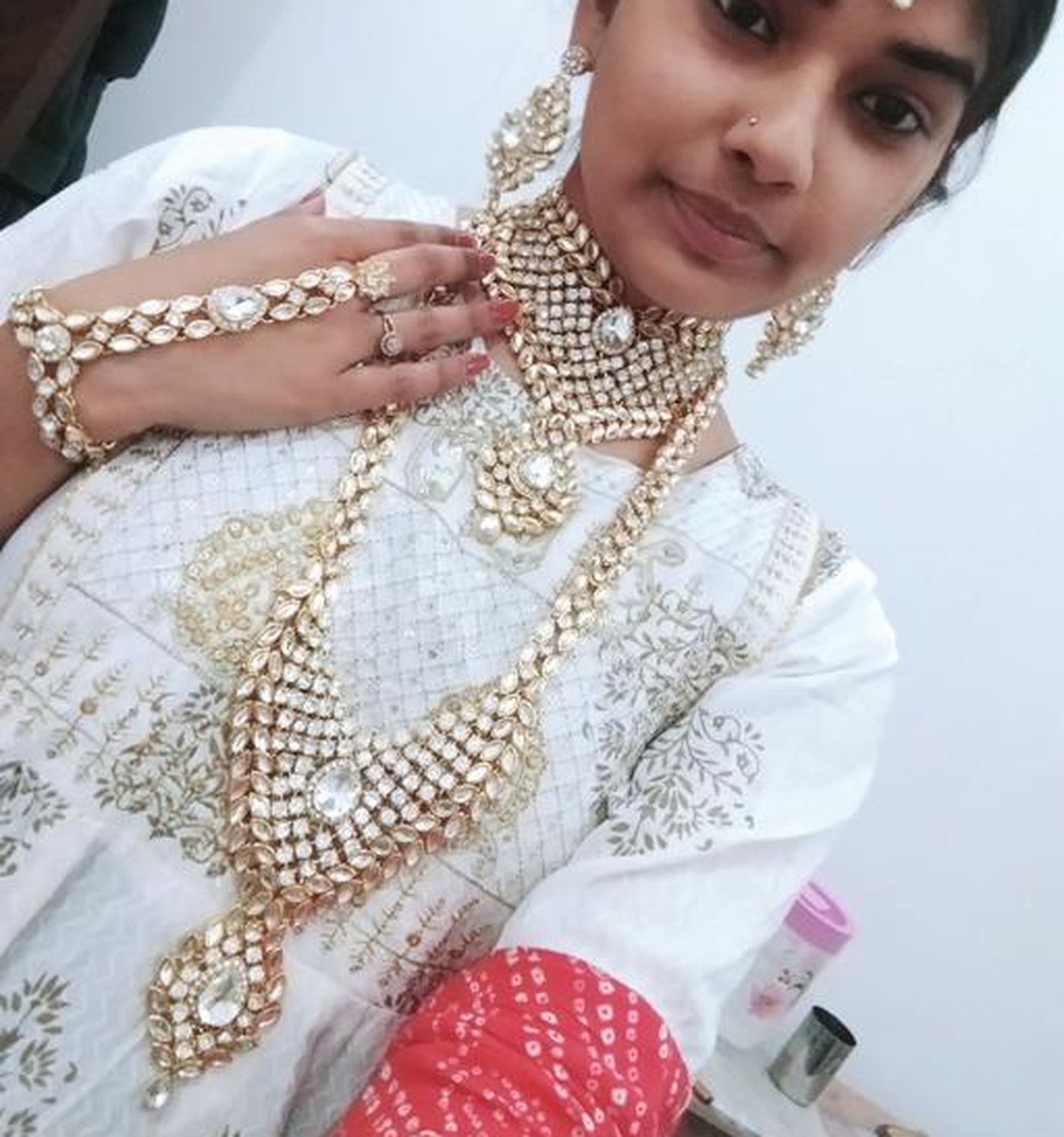 Jewel City Bridal Kundan Jewelry Set for Women Traditional Gold-Plated Indian Necklace,Earrings, Maang Tikka, Hathphool & Nath