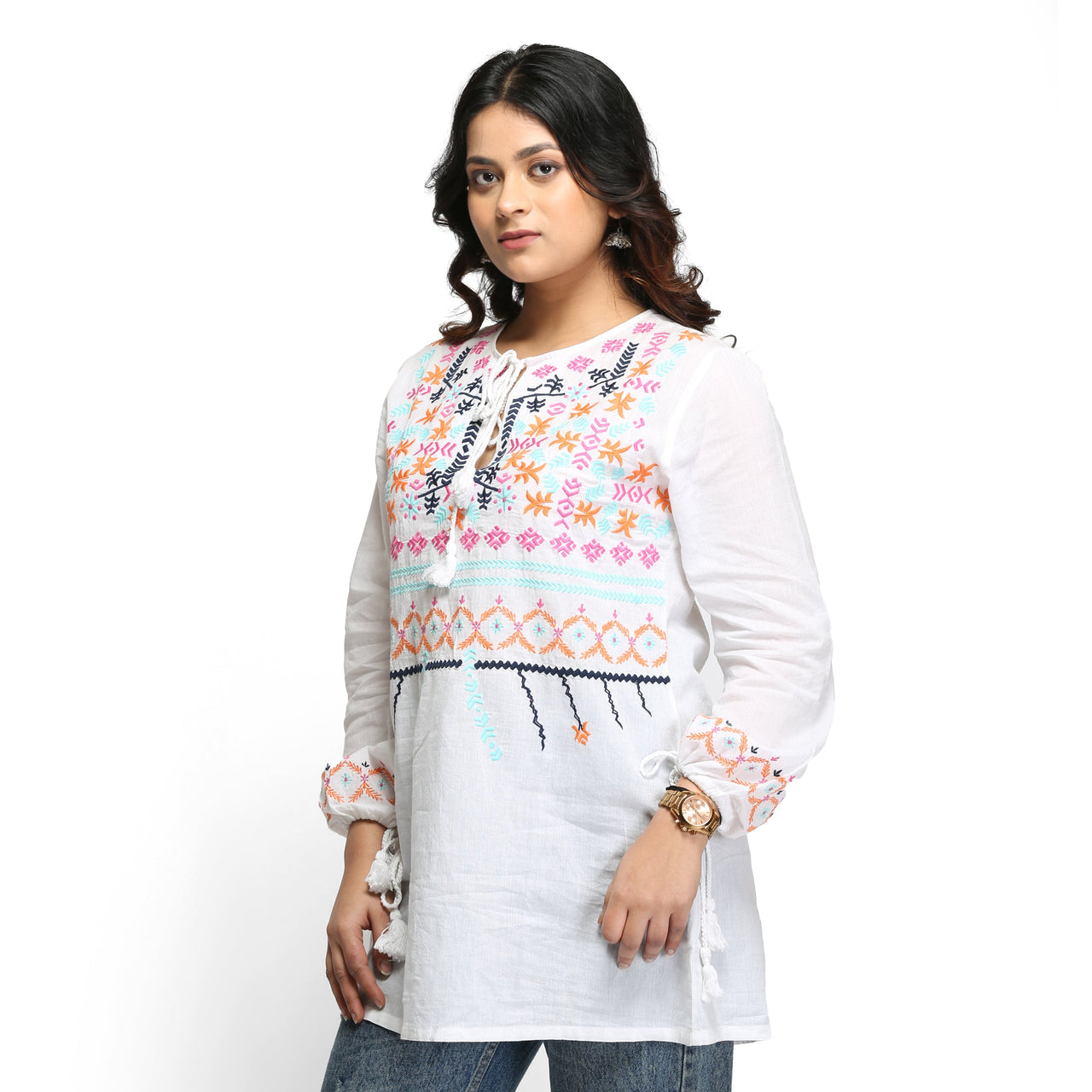 NOZ2TOZ Embroidered full sleeve tunic for women - White