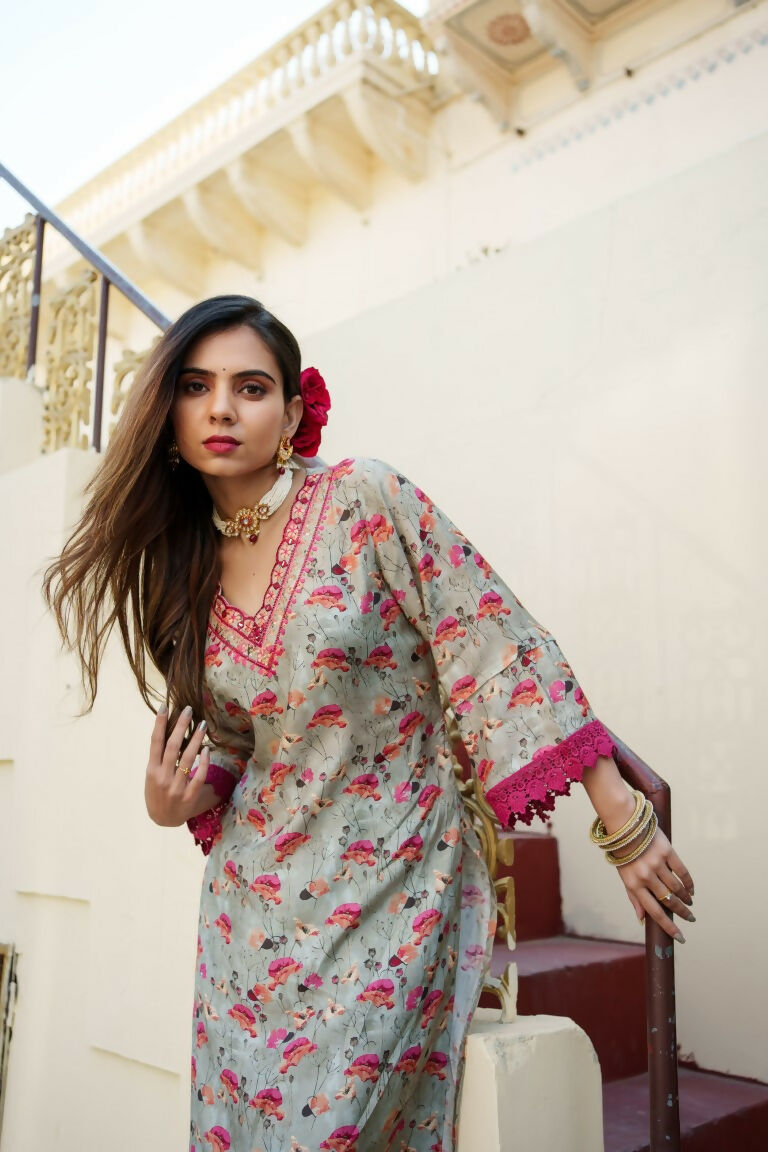 Vaasva Women Pista Green Muslin Embroidered Kurta & Pant Set - Distacart