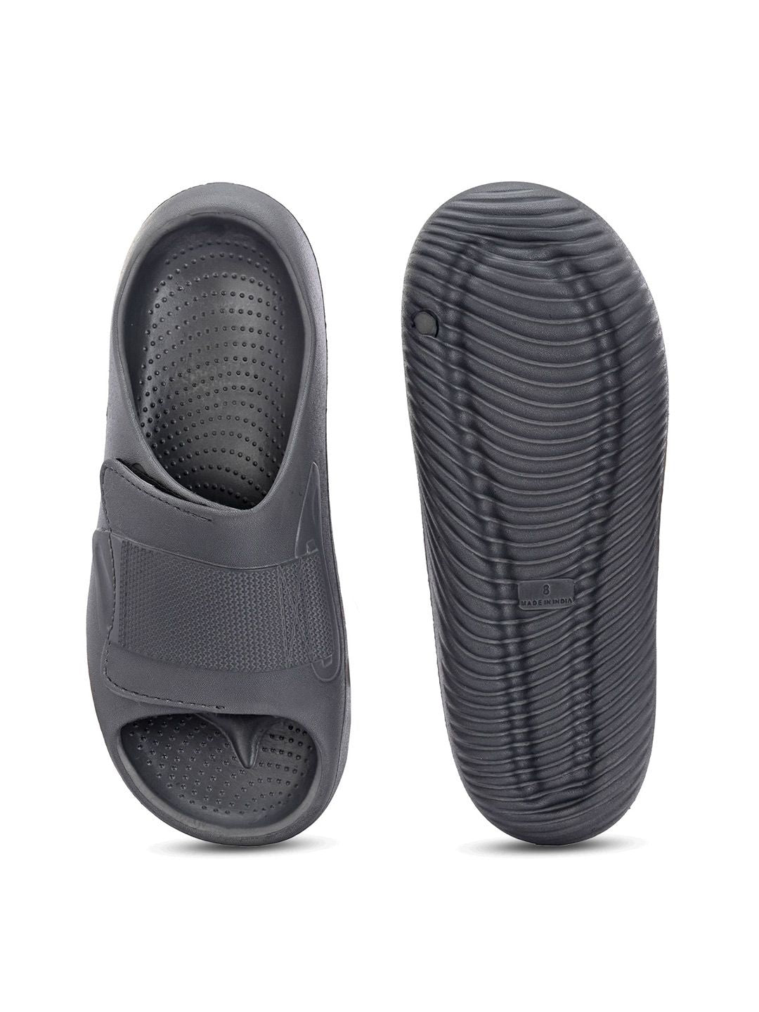Roadster The Lifestyle Co. Men Textured Sliders