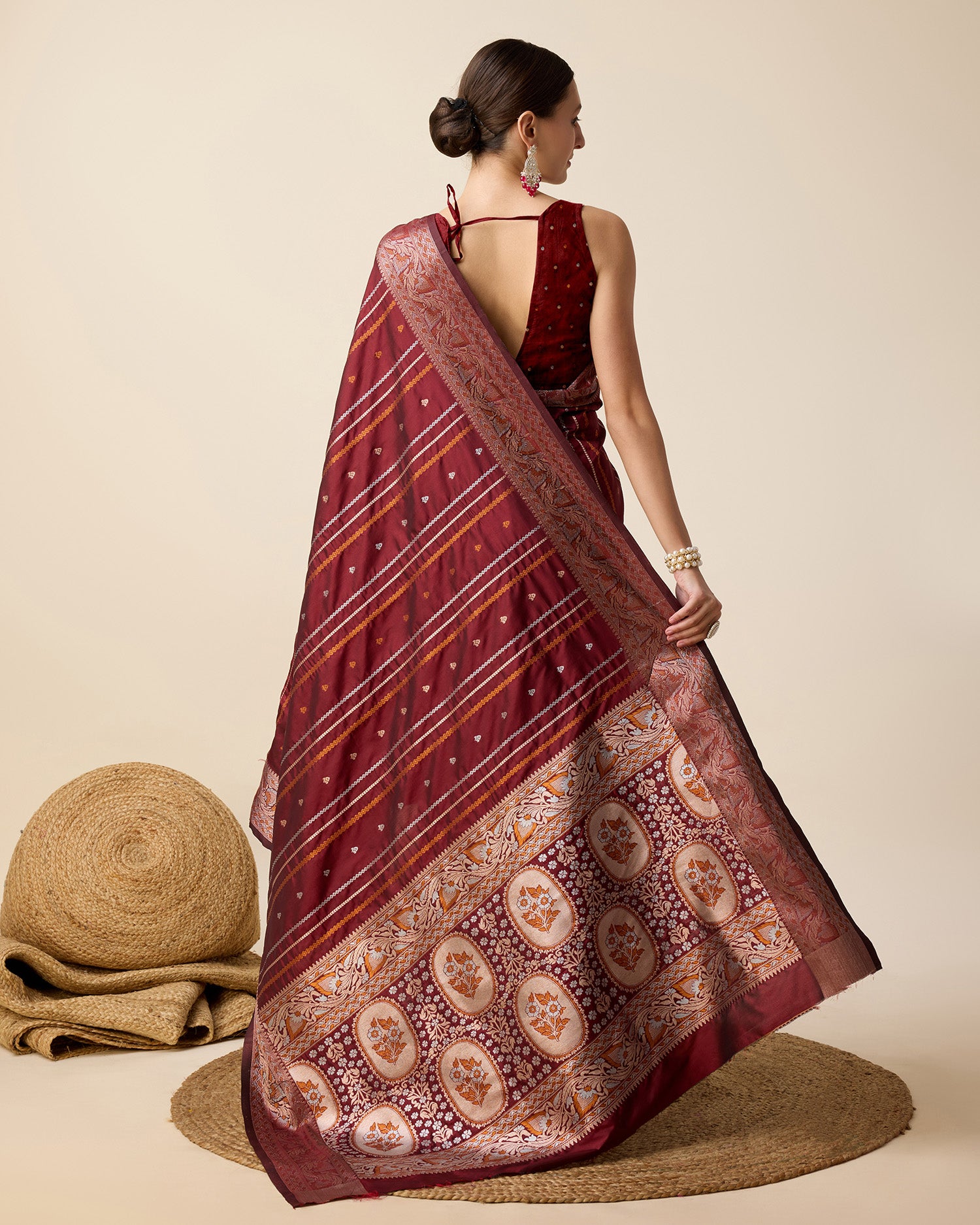 Vedant Vastram Soft Litchi Silk Banarasi Silk Saree - Maroon - Distacart