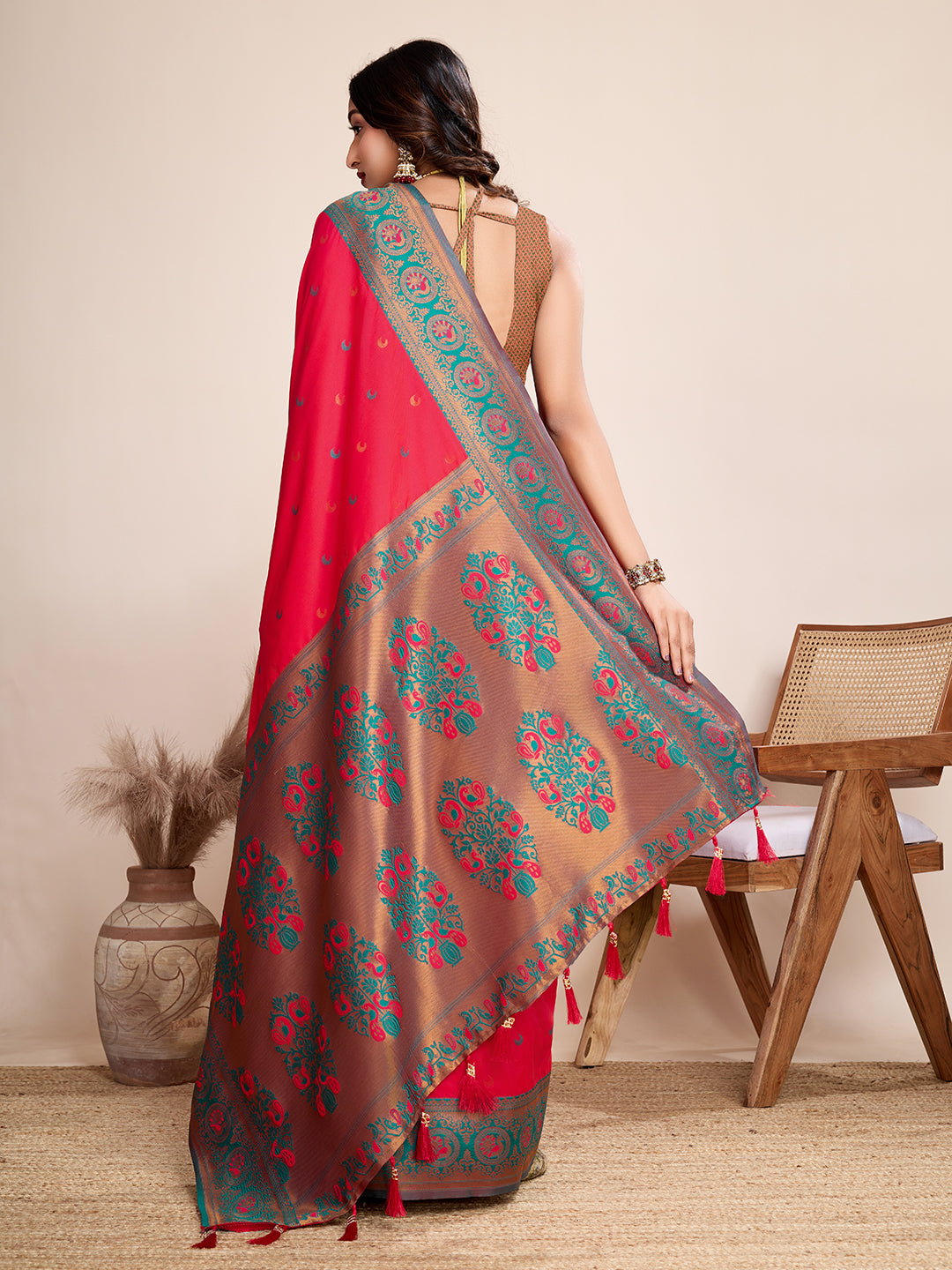 Vedant Vastram Soft Litchi Silk Kanjeevaram Silk Saree - Rani - Distacart