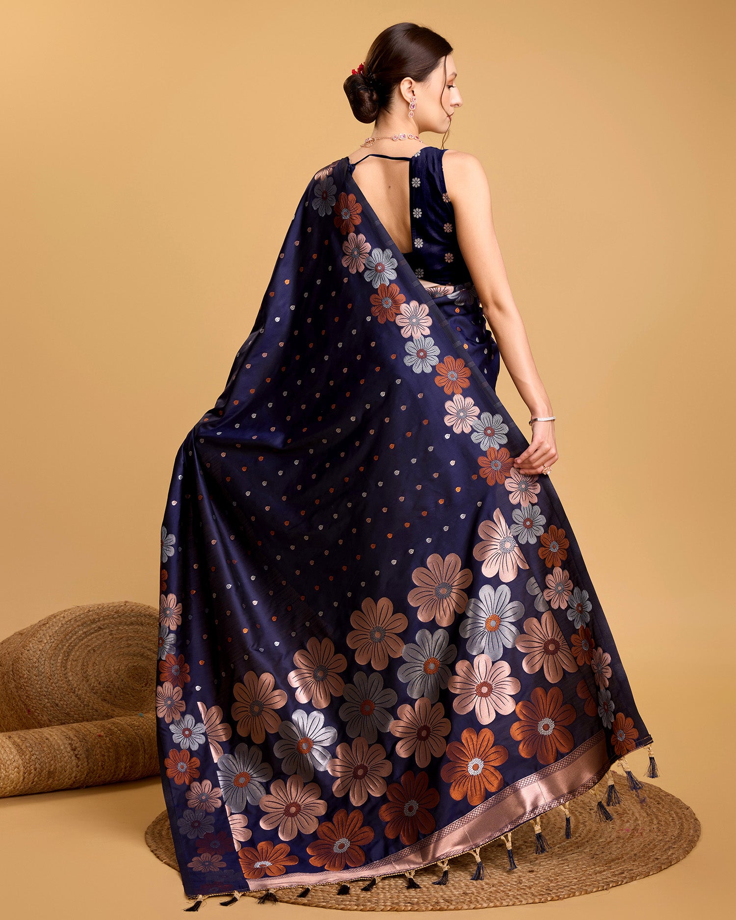 Vedant Vastram Soft Litchi Silk Banarasi Silk Saree - Navy - Distacart