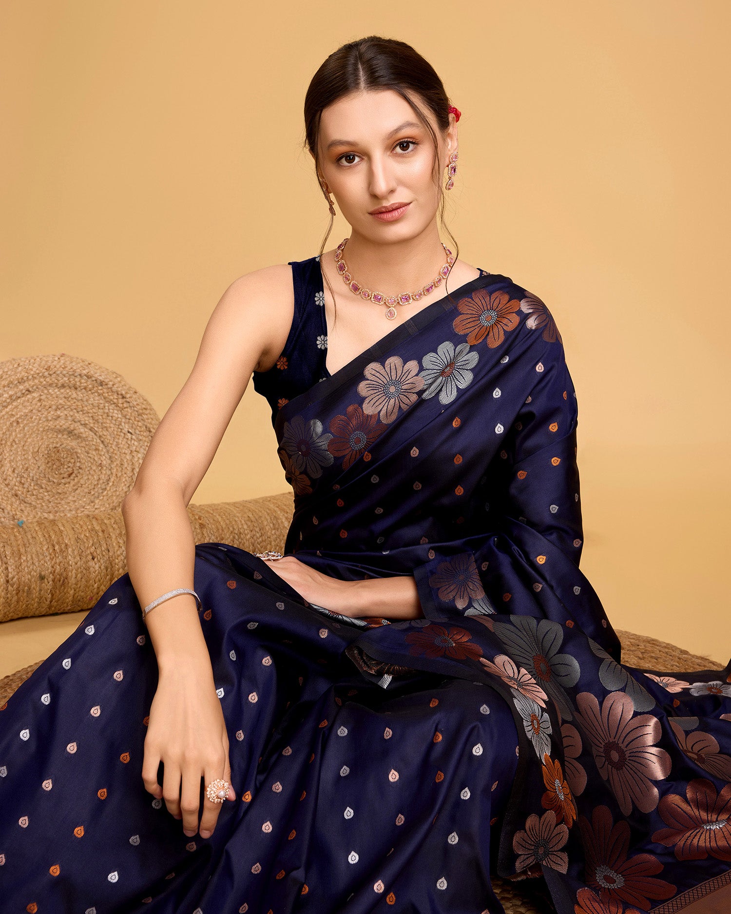 Vedant Vastram Soft Litchi Silk Banarasi Silk Saree - Navy - Distacart