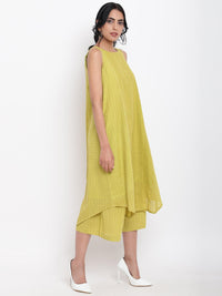 Thumbnail for trueBrowns Green Cotton Panelled Kurta Set - Distacart
