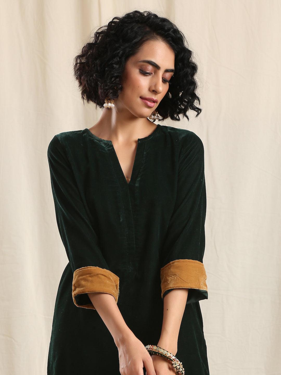trueBrowns Green Velvet Slit Kurta - Distacart