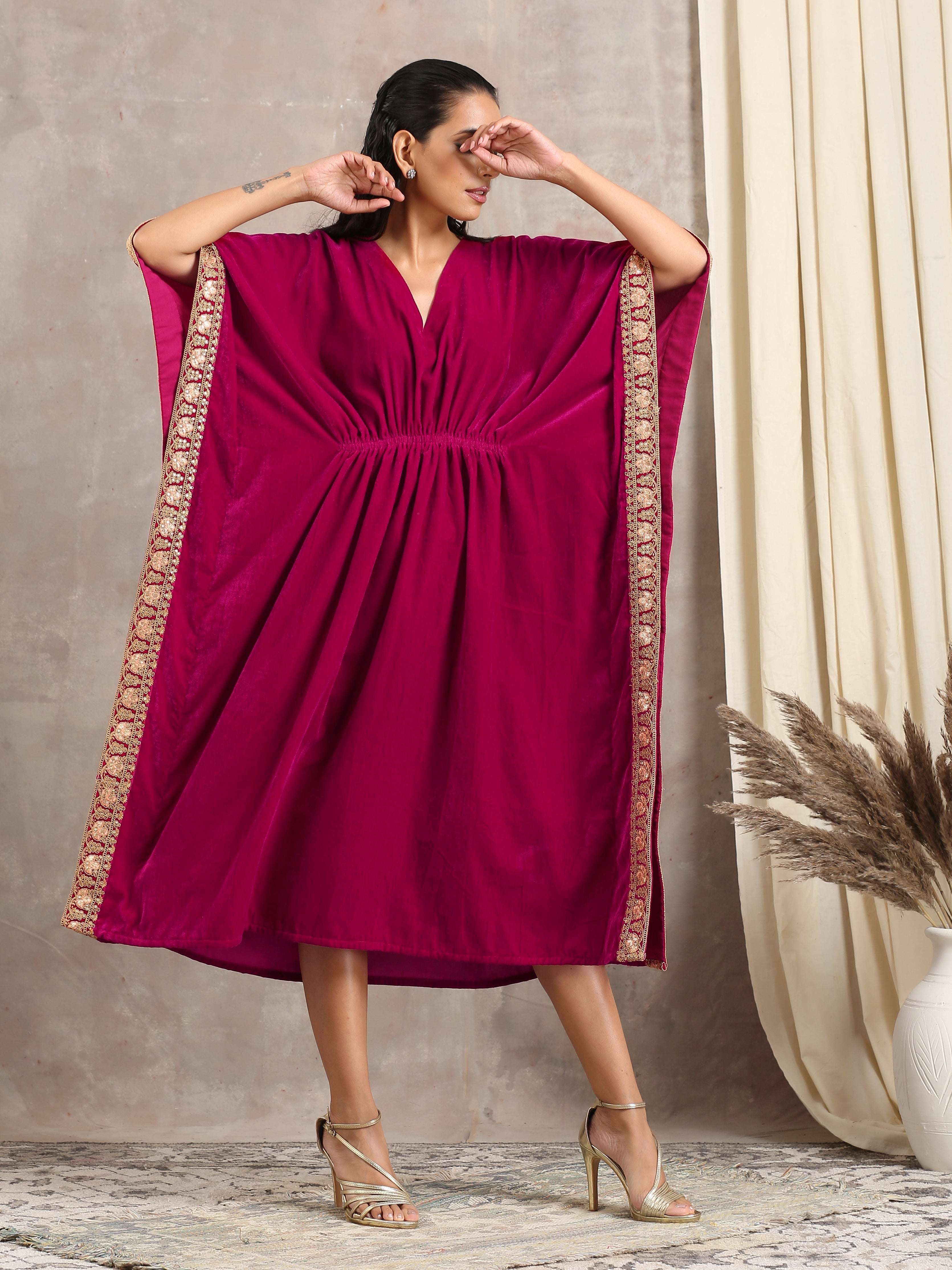 trueBrowns Pink Velvet Lace Kaftan - Distacart