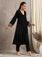 Thumbnail for trueBrowns Black Velvet Embroidered Lace Kurta - Distacart