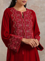 Thumbnail for trueBrowns Red Velvet Embroidered Slit Kurta - Distacart