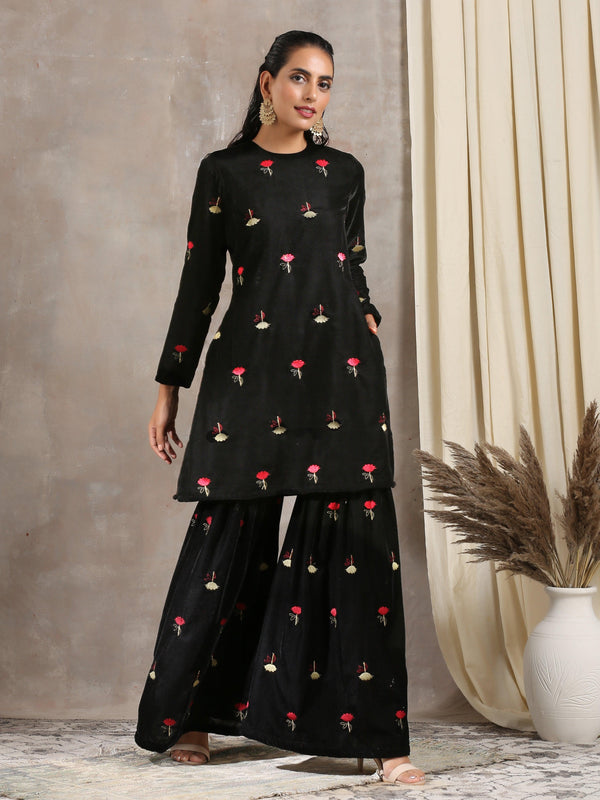 trueBrowns Black Velvet Embroidered Kurta Sharara Set - Distacart