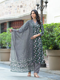 Thumbnail for Lyush Women Party Wear Flower Printed Kurta With Pant And Dupatta Set - Green