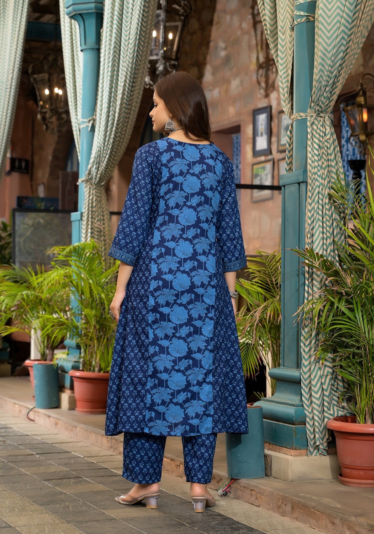Lyush Women Party Wear Flower Printed Kurta With Pant And Dupatta Set - Blue