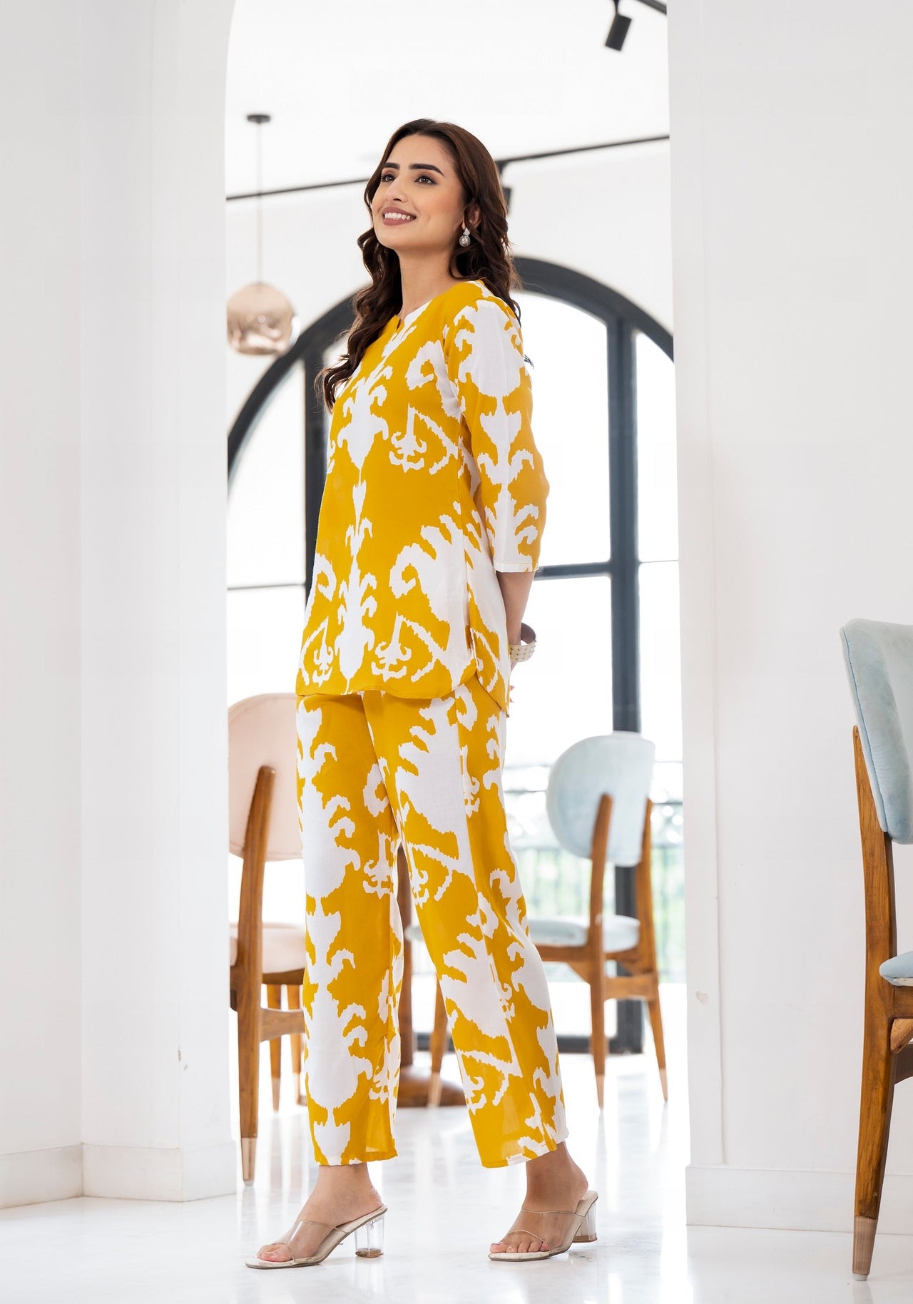 Lyush Women Party Wear Flower Printed Co-Ord Set Top With Bottom - Yellow