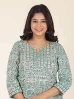 Thumbnail for Aramya Straight Soft Cotton Paisley Print Women's Kurta - Green - Distacart