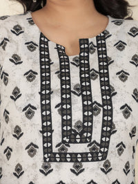 Thumbnail for Aramya Straight Soft Cotton Ikat Print Women's Kurta - White