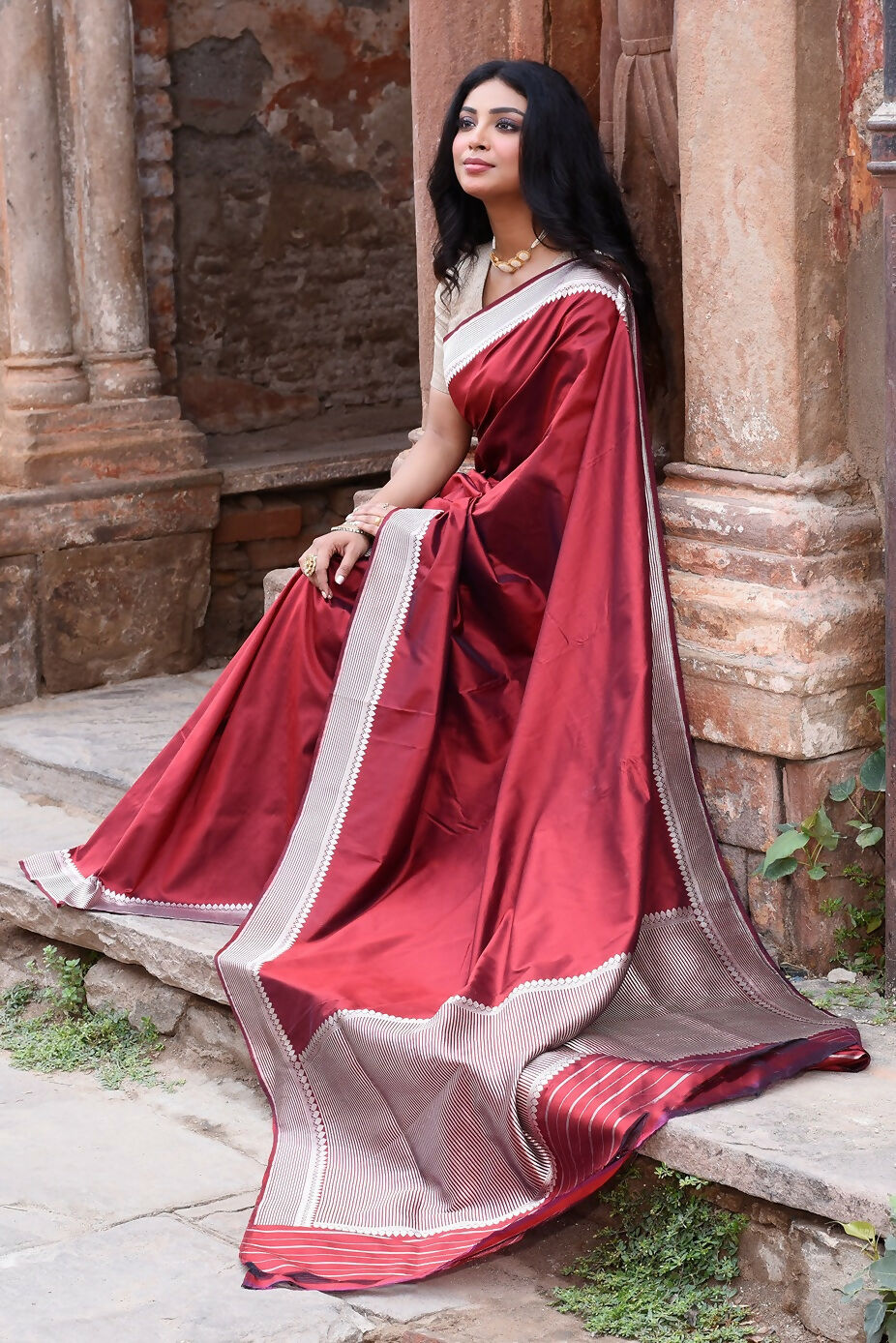 Joban Fashion Maroon Red Colour Banarasi Katan Pure Handloom Banarasi Silk Saree