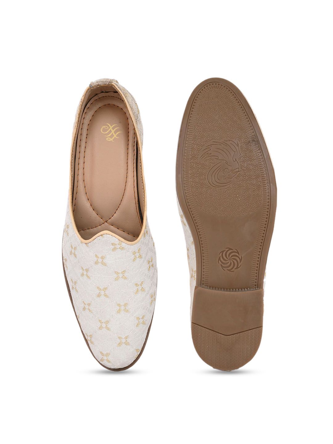 House of Pataudi Men Ethnic Embroidered Slip On Mojaris Shoes