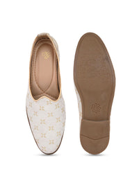 Thumbnail for House of Pataudi Men Ethnic Embroidered Slip On Mojaris Shoes
