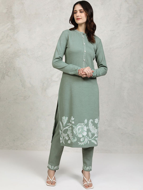 Vishudh Green Floral Printed Mandarin Collar Straight Kurta with Trousers - Distacart