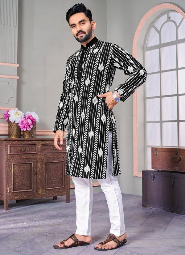 Prazu Fashion Black Linen Embroidered Kurta